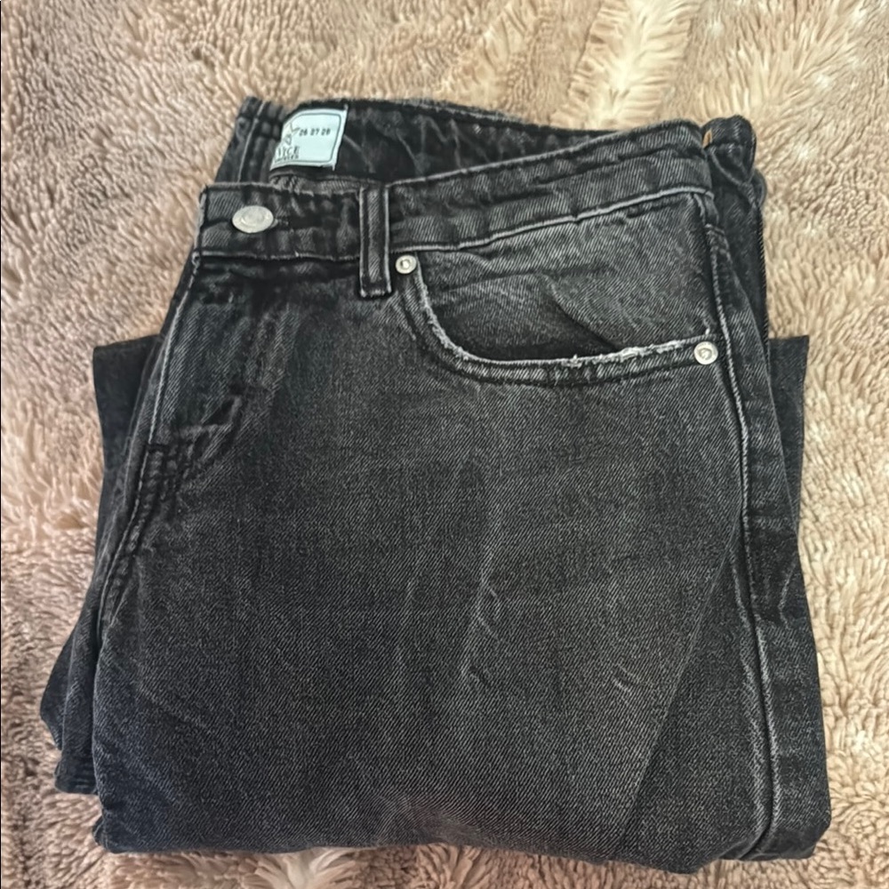 never worn REVICE Black Slim Jeans Classic Denim Style Low Rise